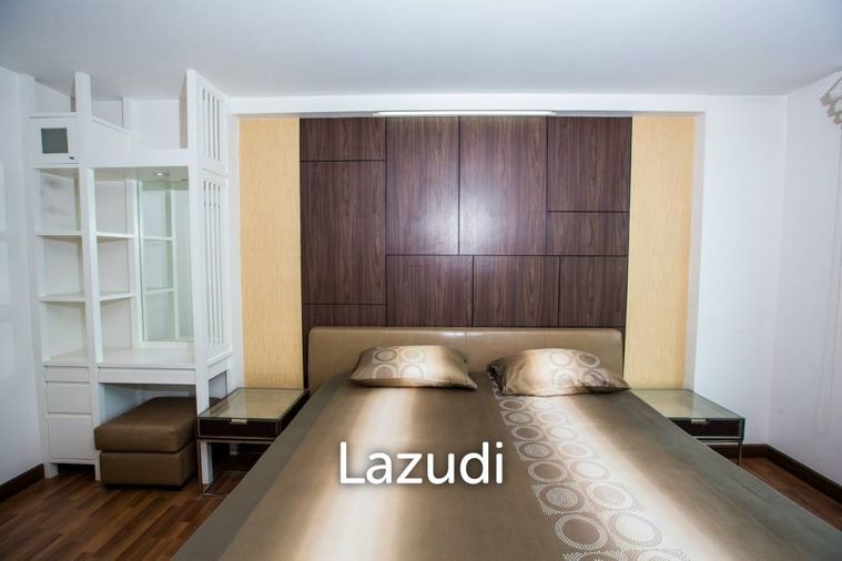 1-bed condo for sale, 59 sqm, Centric Scene Phaholyothin 9