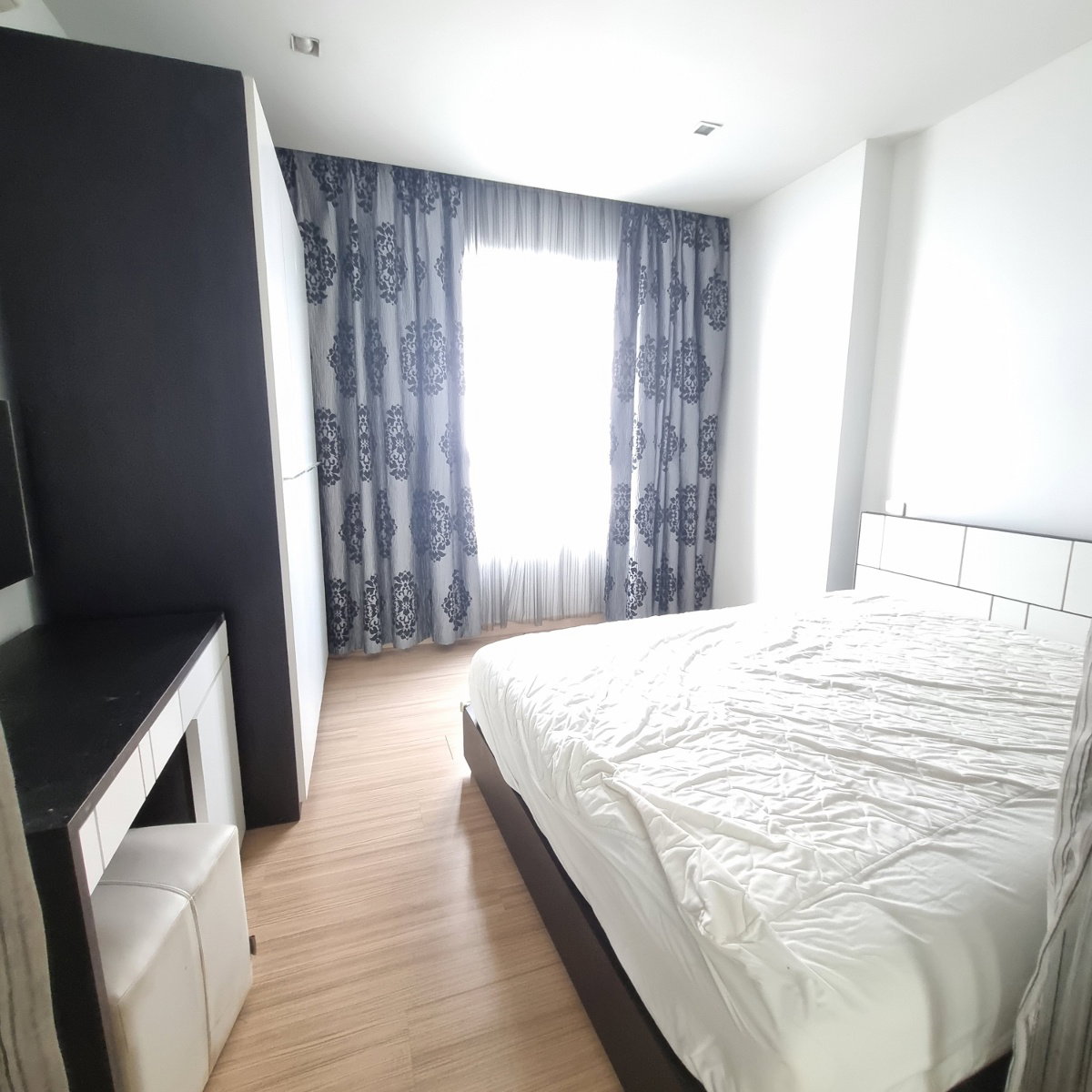 Happy condo ladprao 101 rent per month10k pls line paolin1 call 0928242499
