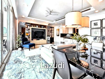 ขายคอนโด : 3 Bed 3 Bath 143 SQ.M Royce Private Residences