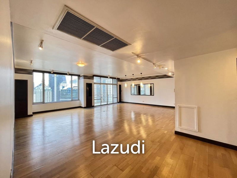 Condos for sale : 3 Bed 3 Bath 317 SQ.M All Season Mansion