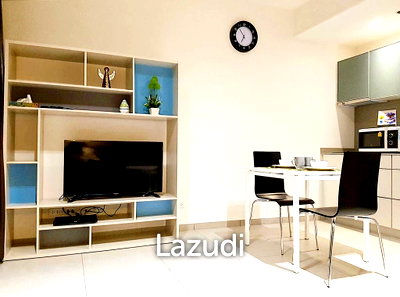 ขายคอนโด : 1 Bed 1 Bath 45 SQ.M The Lofts Ekkamai