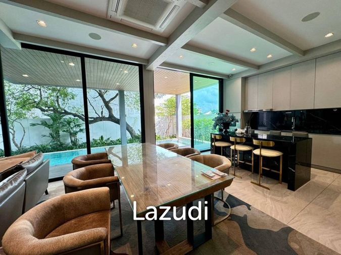 ขายบ้านเดี่ยว 4 ห้องนอน 450 ตร.ม. 72 ตร.ว. ดิ เอวา เรสซิเดนซ์ สุขุมวิท