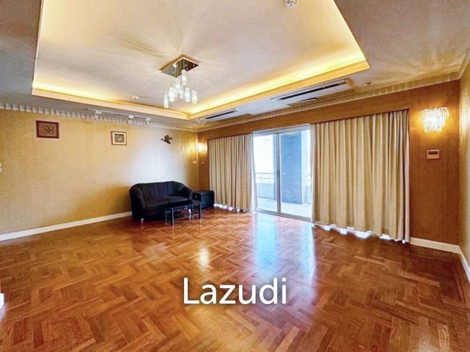 ขายคอนโด 4 ห้องนอน 231.6 ตร.ม. บ้านเกษมสันต์ 1
