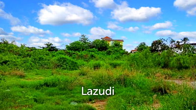 Land for sale Pattaya Sai 2 : 4,588 SQ.M Land plot in Naklua