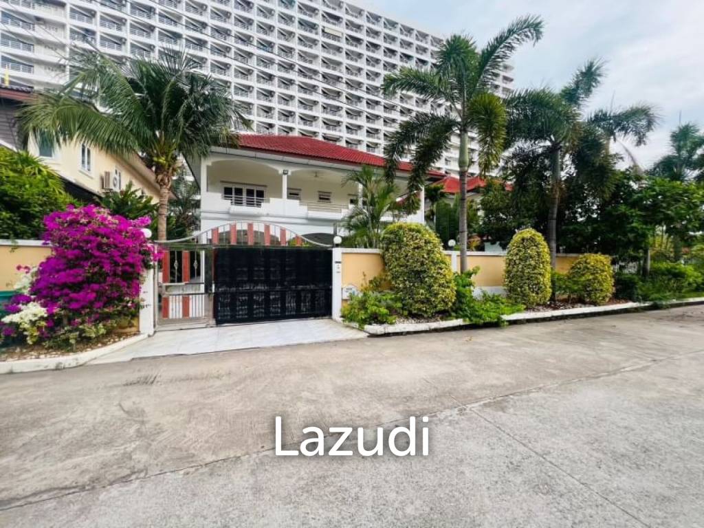 รูป 4 Bedrooms 4 Bathrooms 200 SQ.M. Royal Park Village - รูปที่ 1/8