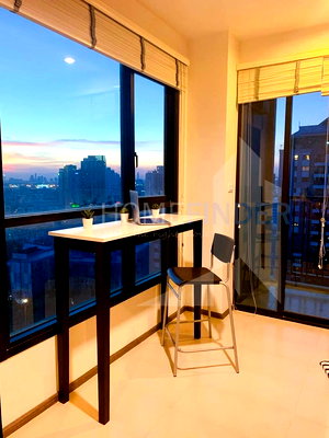 ขายคอนโด : The Base Park East 1 bedroom, for sale