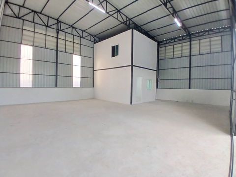 Warehouse for rent, Sukhapiban 5 Road, Soi 35 Tel.0999983897