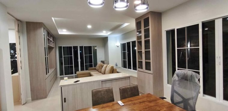 ให้เช่าบ้านเดี่ยว 3 ห้องนอน 370 ตร.ม. 74 ตร.ว. บ้านกลางกรุง เดอะ นีซ รัชวิภา