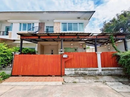 รูปภาพ ให้เช่าทาวน์โฮมหลังริม ม.ดิโอโซน สวนเสือ ศรีราชา, ชลบุรี