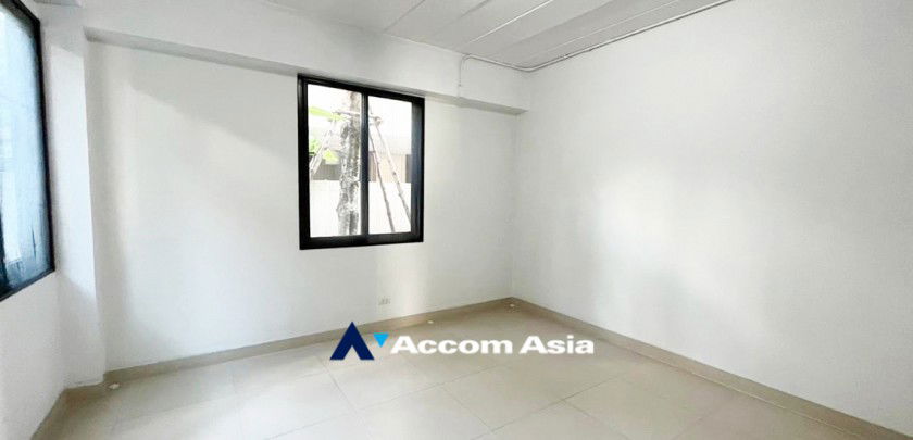 picture 🔼🔽 AccomA 📩  4 BR House @Luxury House with private pool in Ekkamai (610267) - 8/20