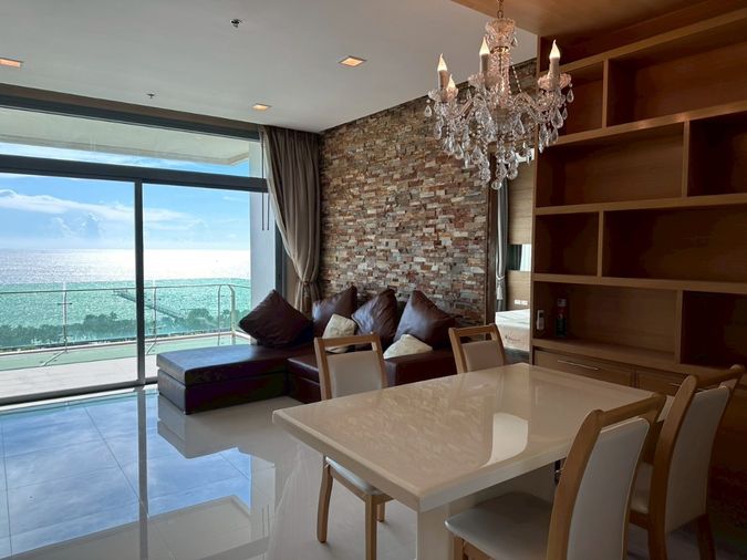 ให้เช่า : คอนโดพร้อมช่ายหาดส่วนตัว Casalunar Paradiso : 2 ห้องนอน | 2 ห้องน้ำ | 96 ตร.ม.ชั้น 11 วิวทะเลสวย บนหาดส่วนตัว