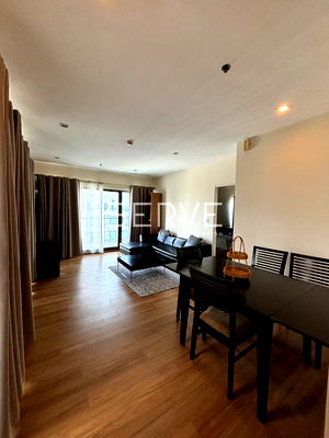 Condos for rent : Corner Unit 1 Bed with Bathtub High Fl. Perfect Location Connect to BTS Thong lo / Condo For Rent -Noble Remix