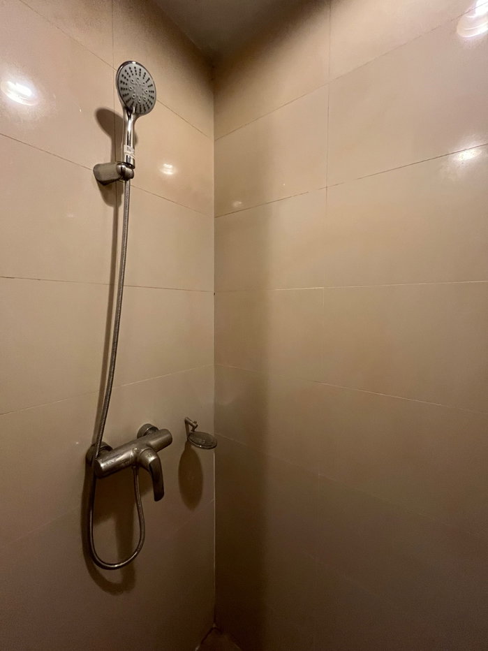 picture Available 1Jun26! Abstract. 1bed 38sq.m.  Line id: @pfagent - 12/12