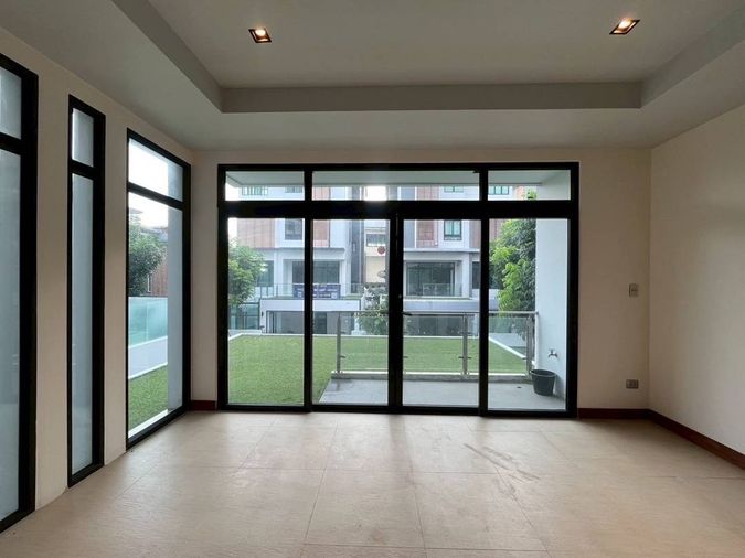 5-bed house for sale, 320 sqm, 60.9 sq wah, H-Cape Minera Ramintra