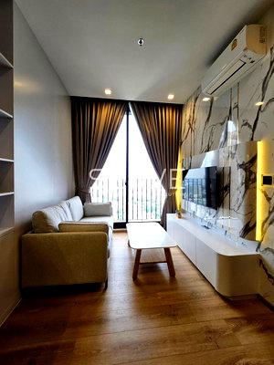 Condos for rent : 1 Bed Luxury Room City view Fully Furnished New Condo High Rise Good Location BTS Ari 220 m. @  Noble Around Ari 