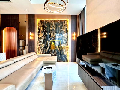 Condos for rent : Ashton Silom - Luxurious 2 Bed Condo For Rent in Business Area - BR6685CD