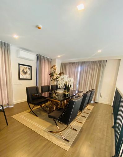 4-bed home office for rent, 306 sqm, 41 sq wah, Headquarters Ekamai-Ladprao