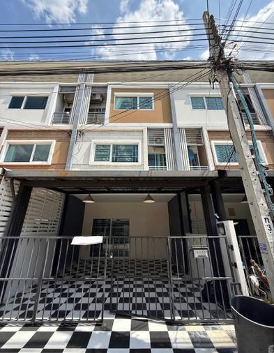 3-bed townhouse for rent, 165 sqm, Villette City Pattanakarn
