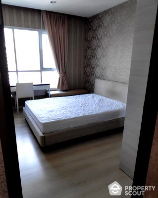 Condos for sale : 1-BR Condo at Life Ratchadapisek near MRT Huai Khwang (ID 693768)