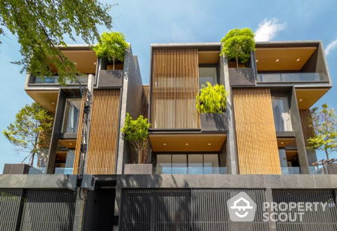 บ้าน 3-ห้องนอน ใน พลับพลา (ID 1818943)