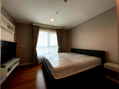 Condos for rent : For Rent 3bedroom 2 bathroom 105 sq.m Repair already Booking now