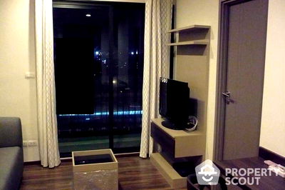 Condos for sale Bangkok : 1-BR Condo at Teal Sathorn-Taksin near BTS Wongwian Yai (ID 1405626)