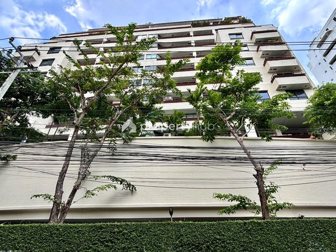 Baan Ploenchit