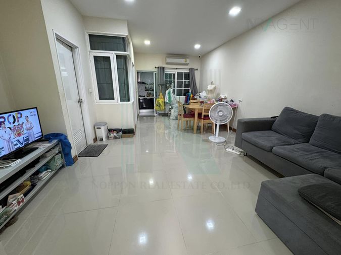4-bed townhouse for sale, 110 sqm, 21 sq wah, Golden Town Kaset - Nawamin