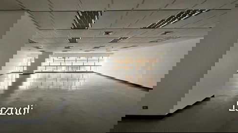 Office For Rent at Sermmitr Tower