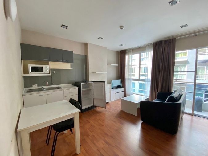 ขายคอนโดพร้อมผู้เช่า วันพลัสเจ็ดยอด1คอนโด รับค่าเช่าต่อได้เลย โทร 082-3899314 คุณบู