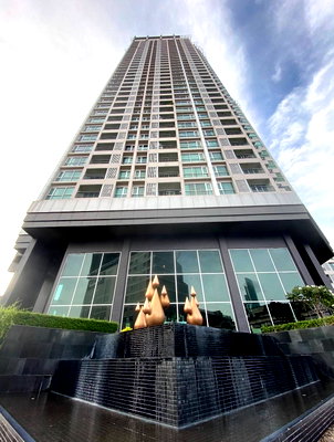 ขายคอนโด : RHYTHM สาทร ขายด่วน One Bedroom 35.13 ตร.ม. ตึก North ชั้น 23 เพียง 5.2 ล้านบาท