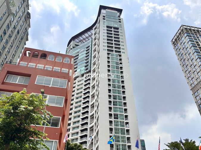 Urbana Langsuan