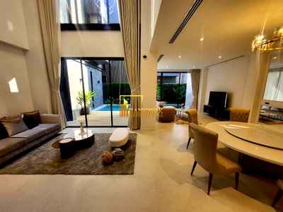 เช่าบ้านเดี่ยว กรุงเทพมหานคร : Bugaan Rama 9-Mengjai - Super Luxury 5 Bedroom Pool Villa in Rama 9 - BR28154SH