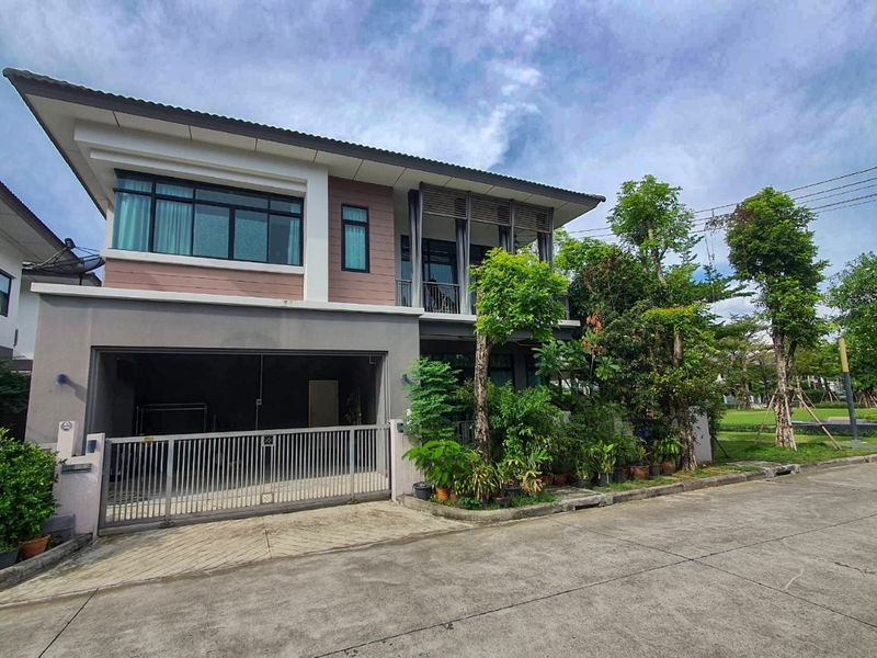 Houses for sale : For Sale House Atoll Java Bay 7.2 MB.