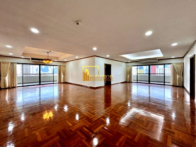 คอนโดให้เช่า : Tower Park - Very Spacious 4 Bedroom Condo in Nana Area - BR13154CD