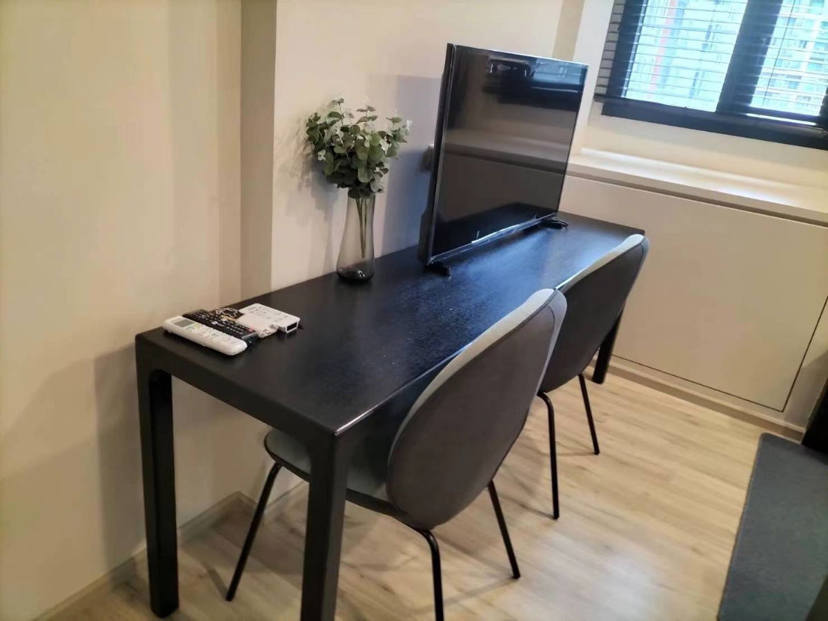 picture Condo For Rent!!XT Huaikhwang (MRT Huaikhwang) - 2/4