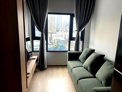 Condos for rent Med Park Hospital : [ RENT ]⚡🌈BL230115 Life Rama 4 - Asoke ⚡🌈 LINE: @theagentpro (please include the @)