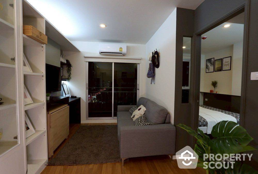 picture 1-BR Condo at The Selected Kaset-Ngamwongwan near BTS Kasetsart University (ID 2106714) - 10/11