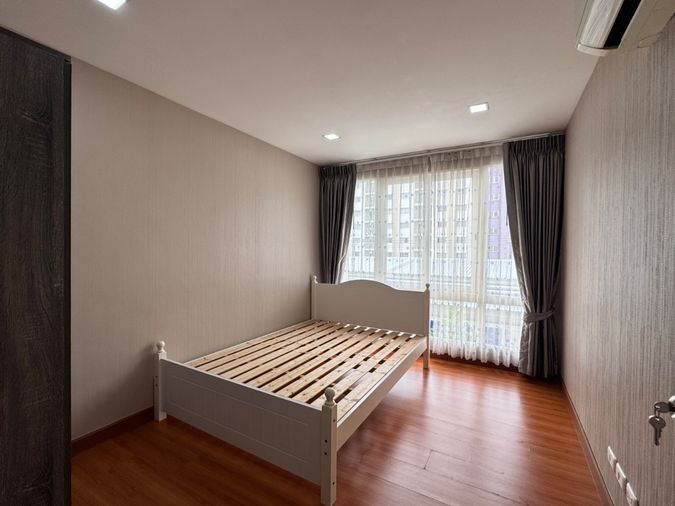 ให้เช่าคอนโด 1 ห้องนอน 37 ตร.ม. แอร์ลิงค์ เรสซิเดนซ์