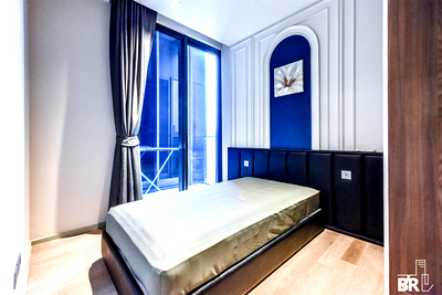 Condos for rent MRT Sam Yan : Ashton Silom Luxurious Design, Elevated Atmosphere near BTS Chong Nonsi