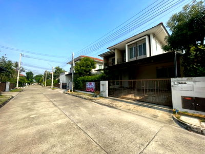 ขายบ้านเดี่ยว : ⭐️ขาย 5.29 ลบ.เท่านั้น บุราสิริ ท่าข้าม-พระราม 2 บ้านหรูระดับพรีเมี่ยม  แถมแอร์ สนใจนัดเยี่ยมชมภายในทักด่วน