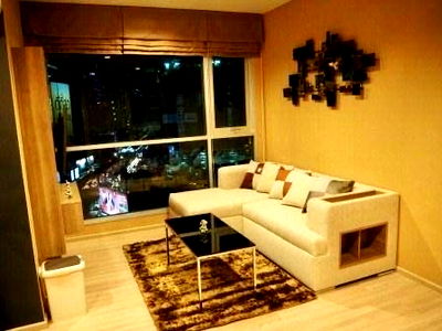 เช่าคอนโด BTS สะพานตากสิน : [L250519008] สำหรับเช่า Rhythm Sathorn | 1 ห้องนอน | ขนาด 55 ตร.ม. | ราคาพิเศษ | พร้อมเข้าอยู่