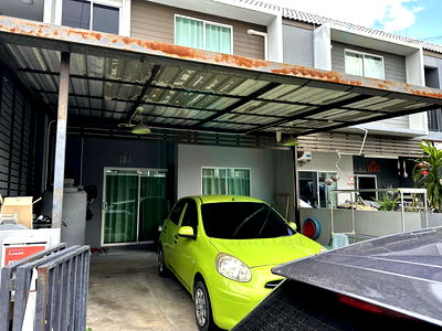 Townhouses for sale Bangkok : For Sell Town house THE COLORS WONGWAEN-RAMINTRA 2 2-story 3 bedroom 2 bathroom