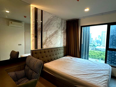 Condos for rent : 💥CP-7656💥Life Asoke - Rama 9  👉Line : @accessliving