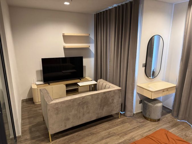 เช่า ไลฟ์ ลาดพร้าว แวลลี่ย์ เฟอร์ฯครบ ติด BTS ห้าแยกลาดพร้าว ตรงข้าม Central ลาดพร้าว