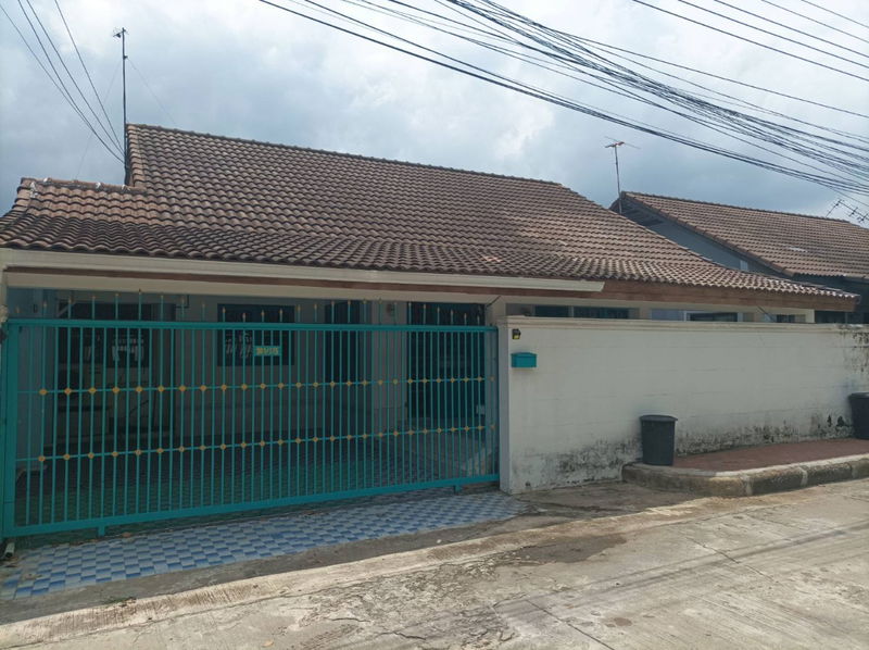 ขายบ้านเดี่ยว : ขายบ้านเดี่ยว ชั้นเดียว ซอยรามคำแหง 68 ราคาเพียง 3.5 ลบ.