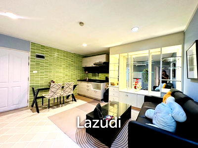 เช่าคอนโด สุขุมวิท 54 : 2 Bed 1 Bath 65 SQ.M The Roof Garden On Nut