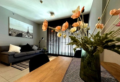 Condos for rent : Rent The Loft Ekkamai, beautiful, ready to stay, good location, near BTS Ekkamai. Interested in Atline.@841qqlnr