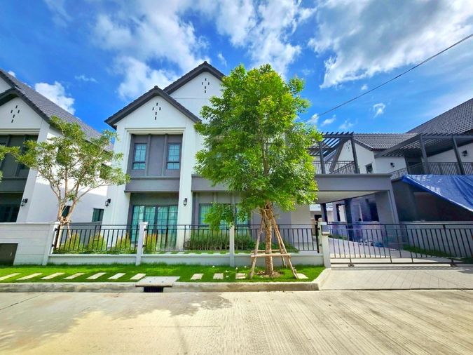 ให้เช่าบ้านเดี่ยว Centro Bangna เฟส 2 (4 ห้องนอน 5 ห้องน้ำ) บ้านใหม่ ใกล้เมกะบางนา พร้อมเข้าอยู่