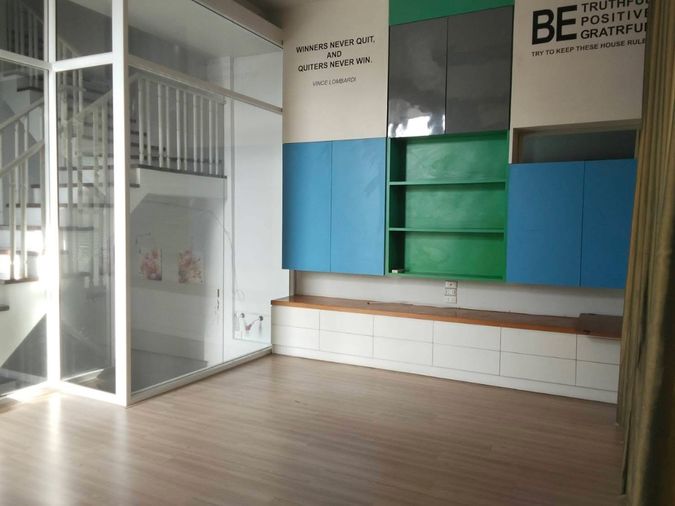 ให้เช่าทาวน์โฮม 4 ห้องนอน บ้านกลางเมืองมอลติ - คาโล